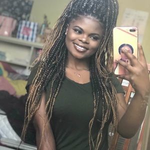 Meet your Posher, Shay